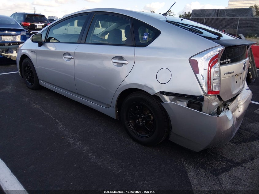 Vin: jtdkn3du4d5672869, lot: 46941302, toyota prius two 20133