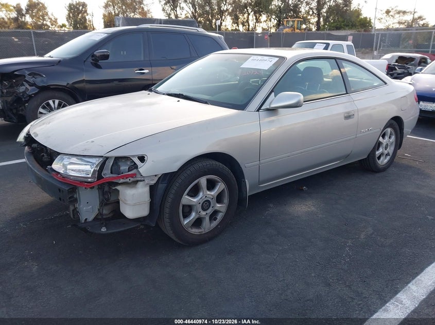 2000 Toyota Camry Solara Sle V6, Front End, IAAI, VIN 2T1CF28P2YC270020 — photo 2