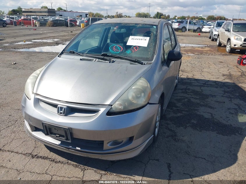 2008 Honda Fit Sport, Normal Wear & Tear, IAAI, VIN JHMGD38688S003997 — photo 2