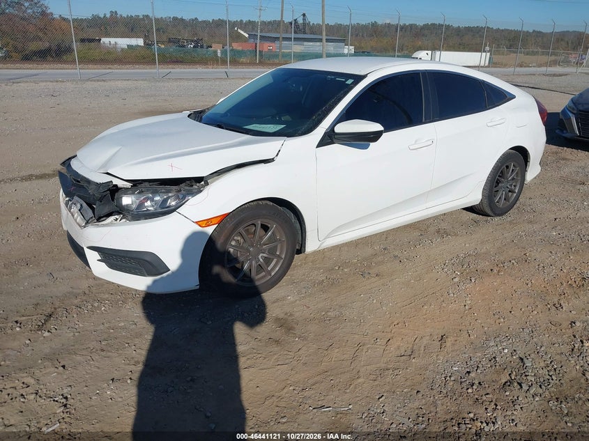 Vin: 2hgfc2f5xjh506658, lot: 46941487, honda civic lx 20182