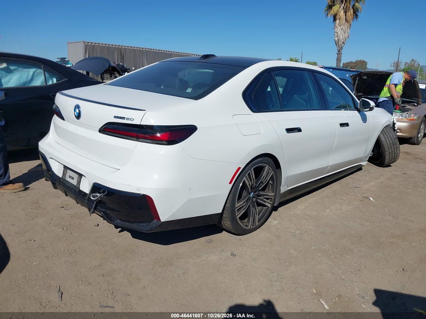 Vin: wby43ej01rcp56418, lot: 46941973, bmw i7 edrive50 20244