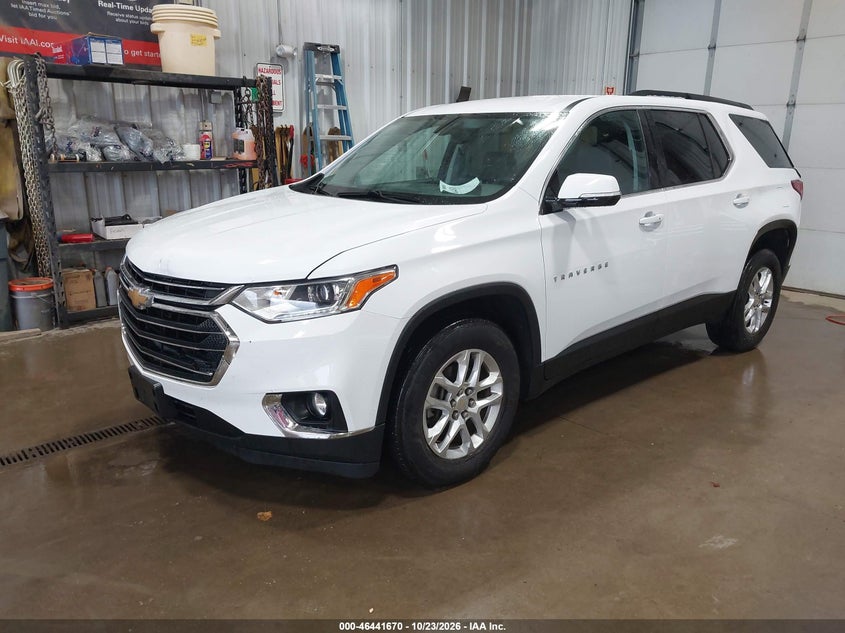 2019 Chevrolet Traverse 3Lt, Перёд и зад, IAAI, VIN 1GNEVHKW2KJ203449 — фото 2
