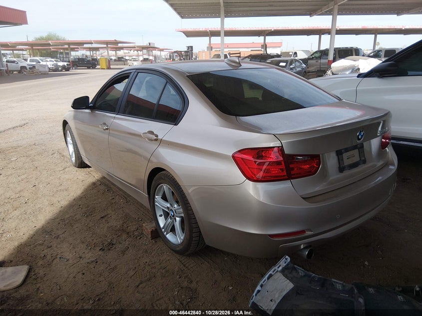 Vin: wba3b1g59ens81348, lot: 46943206, bmw 320i 20143