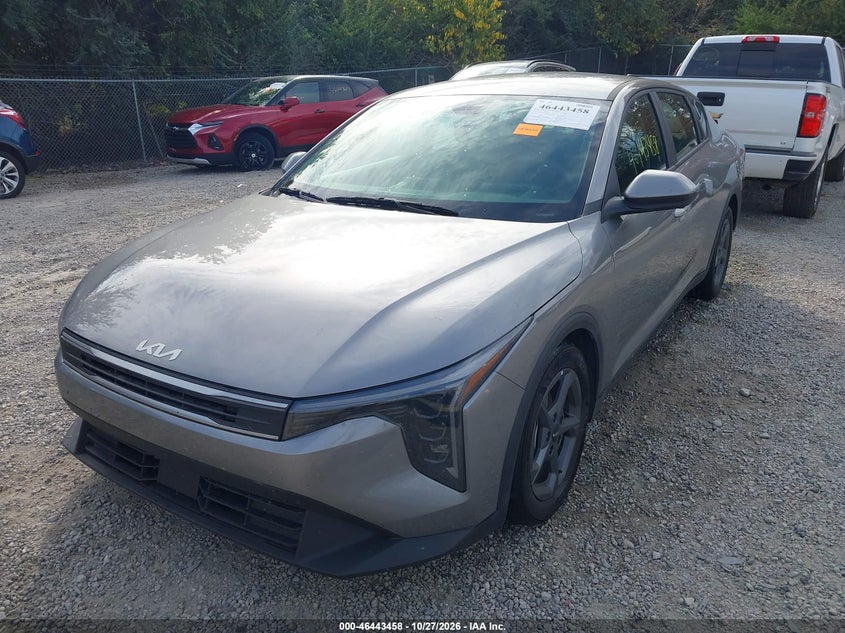 Vin: 3kpft4de3se181555, lot: 46943834, kia k4 lxs 20252