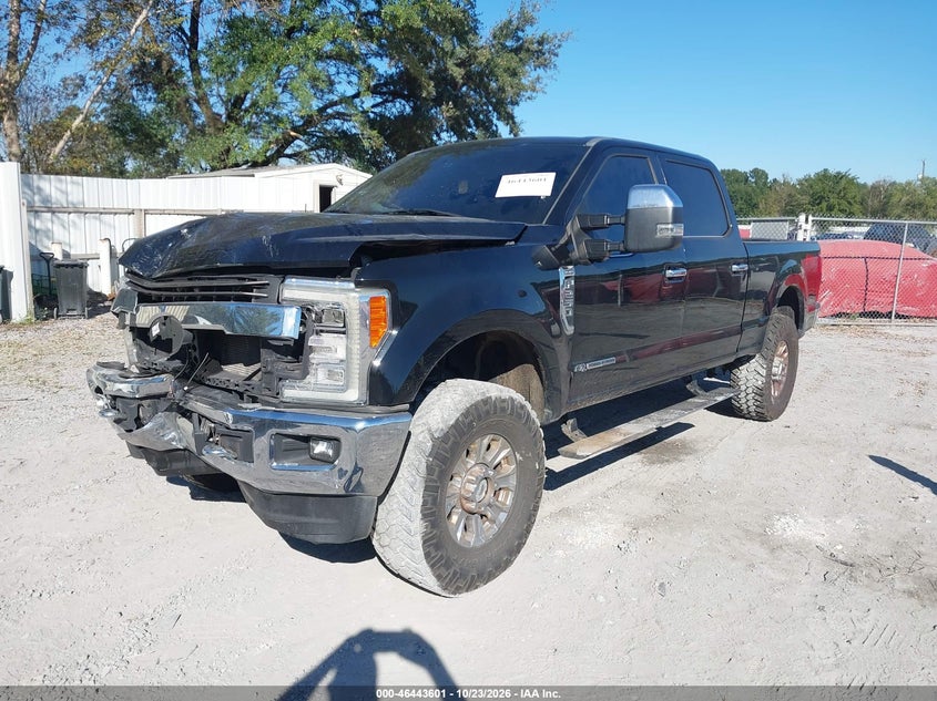 2017 Ford F-250 King Ranch, Front End, IAAI, VIN 1FT7W2BT9HED03731 — photo 2