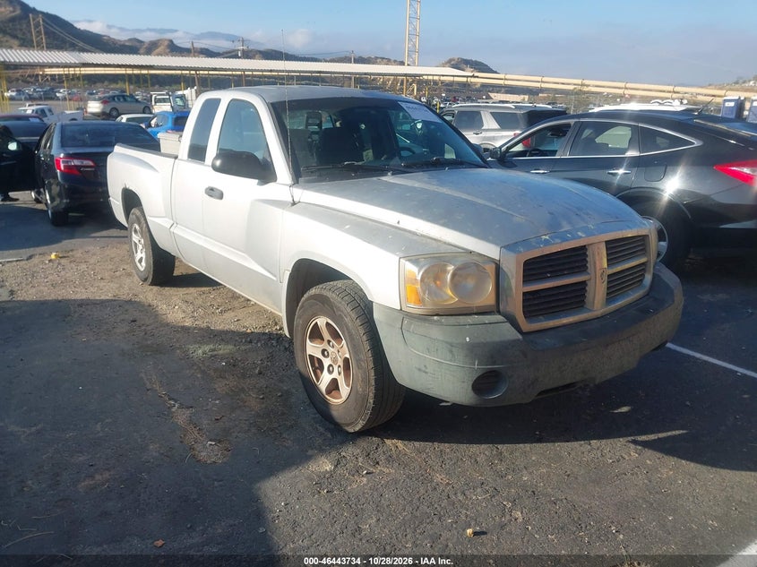 2005 Dodge Dakota SLT