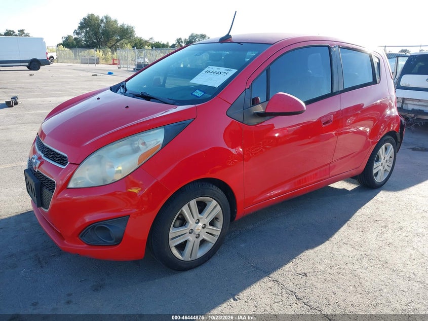 2014 Chevrolet Spark 1Lt Auto, Удар ззаду, IAAI, VIN KL8CD6S9XEC581490 — фото 2