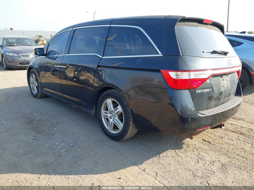 Vin: 5fnrl5h9xdb029382, lot: 46945596, honda odyssey touring/touring elite 20133