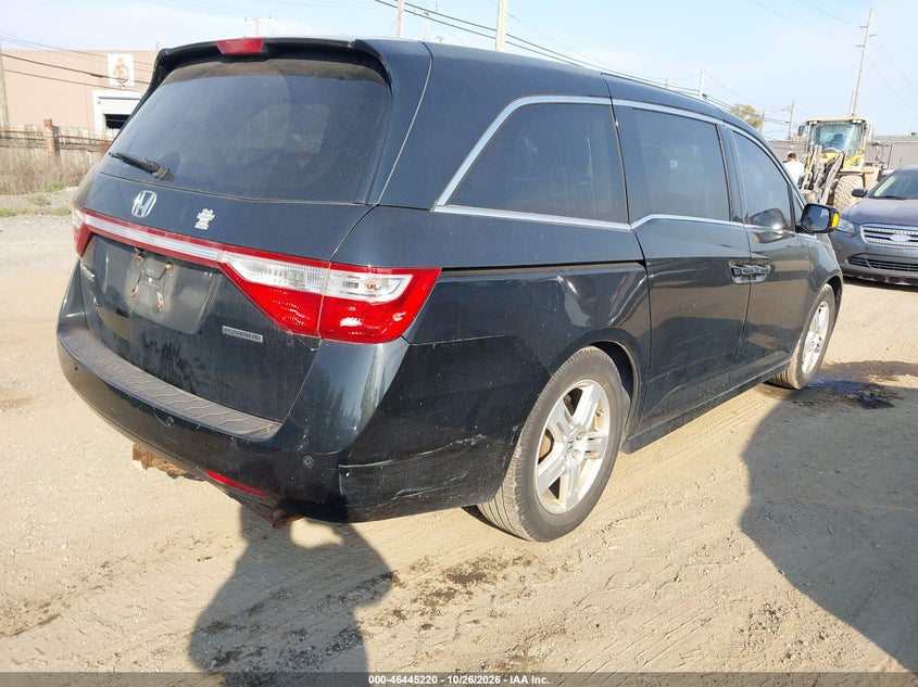 Vin: 5fnrl5h9xdb029382, lot: 46945596, honda odyssey touring/touring elite 20134