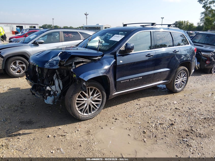 2017 Jeep Grand Cherokee Summit, Front & Rear, IAAI, VIN 1C4RJFJG2HC613766 — photo 2