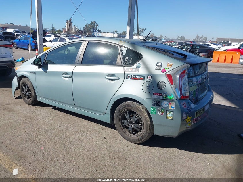 Vin: jtdkn3du2d5672398, lot: 46950285, toyota prius four 20133
