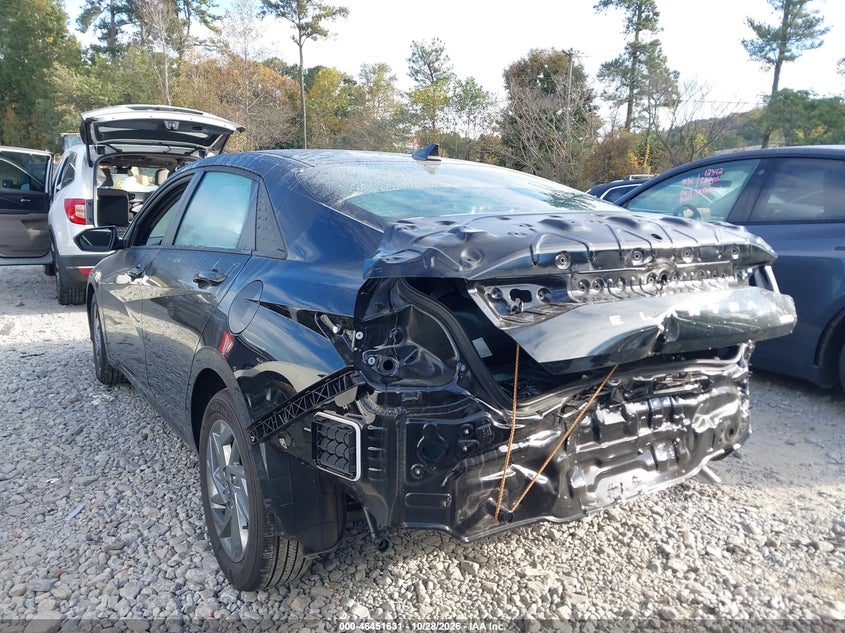 Vin: kmhlm4dj9tu204719, lot: 46952007, hyundai elantra hybrid blue 20263
