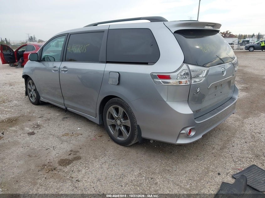 Vin: 5tdxz3dc5hs851469, lot: 46952191, toyota sienna se premium 8 passenger 20173