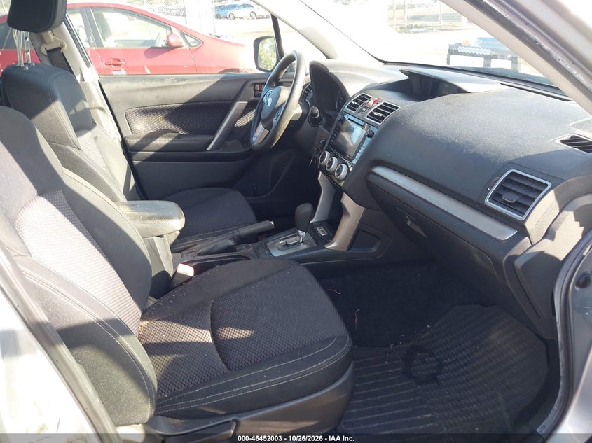 SUBARU FORESTER 2018 VIN JF2SJAGC4JH454963