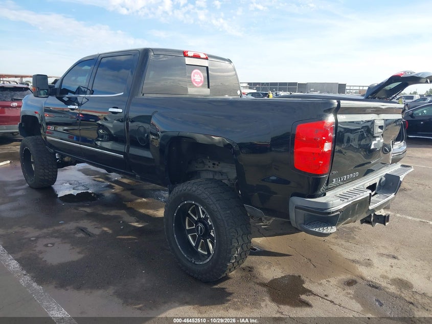 Vin: 1gc1kwey4jf127266, lot: 46952886, chevrolet silverado 2500hd ltz 20183