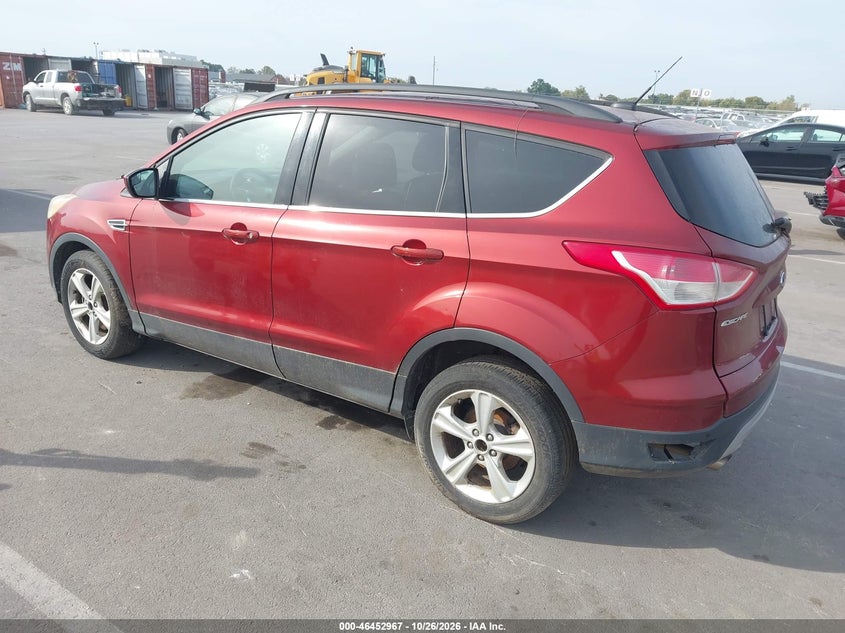 Vin: 1fmcu9gx0fuc15044, lot: 46953343, ford escape se 20153