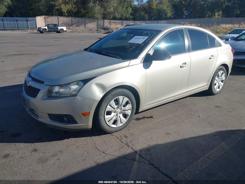 Vin: 1g1pa5sg2d7242037, lot: 46954531, chevrolet cruze ls auto 20132
