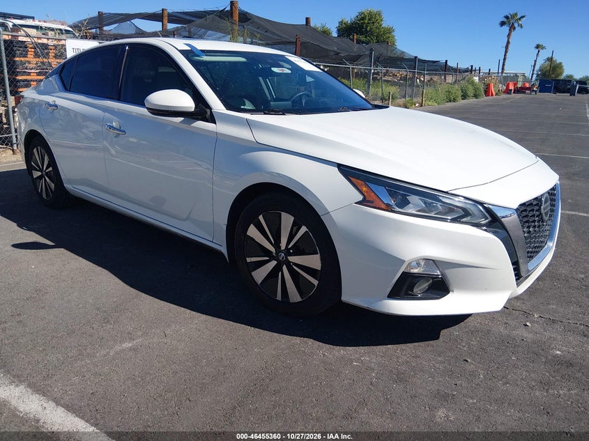 2021 Nissan Altima SL FWD