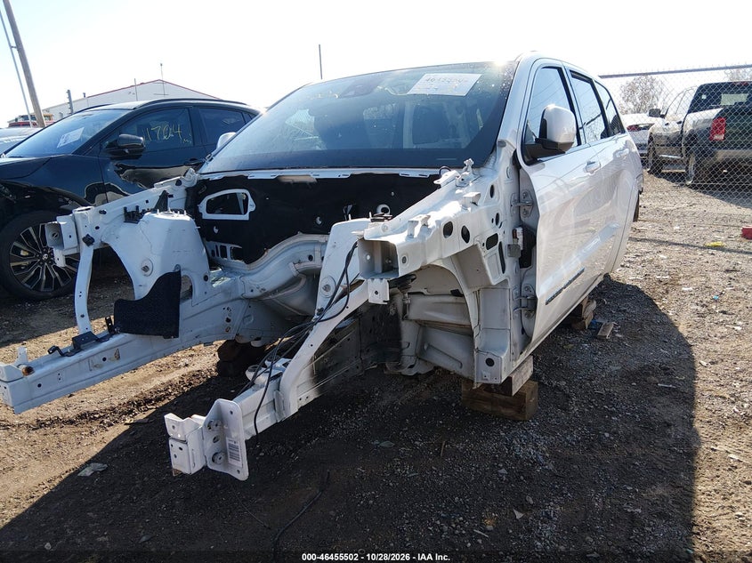 2017 Jeep Grand Cherokee Srt, Theft Recovery, IAAI, VIN 1C4RJFDJ1HC928498 — photo 2