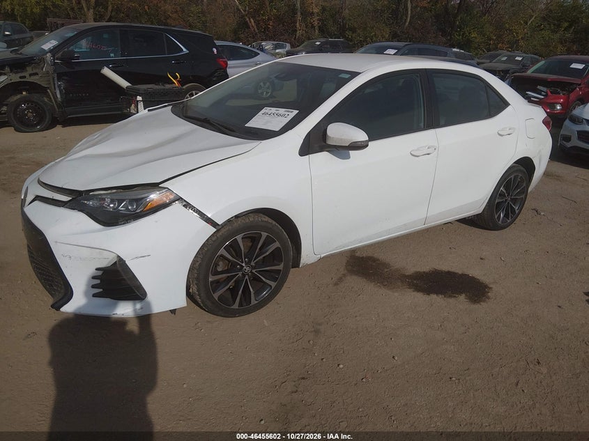 Vin: 2t1burhe7hc879371, lot: 46955978, toyota corolla se 20172