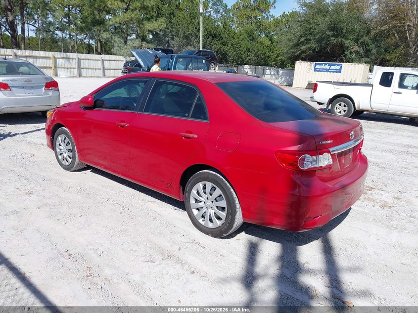 Vin: 2t1bu4ee0dc942652, lot: 46956582, toyota corolla le 20133