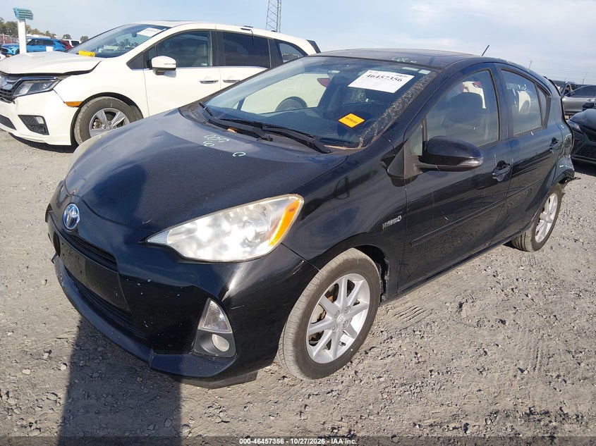 Vin: jtdkdtb34e1059527, lot: 46957732, toyota prius c four 20142