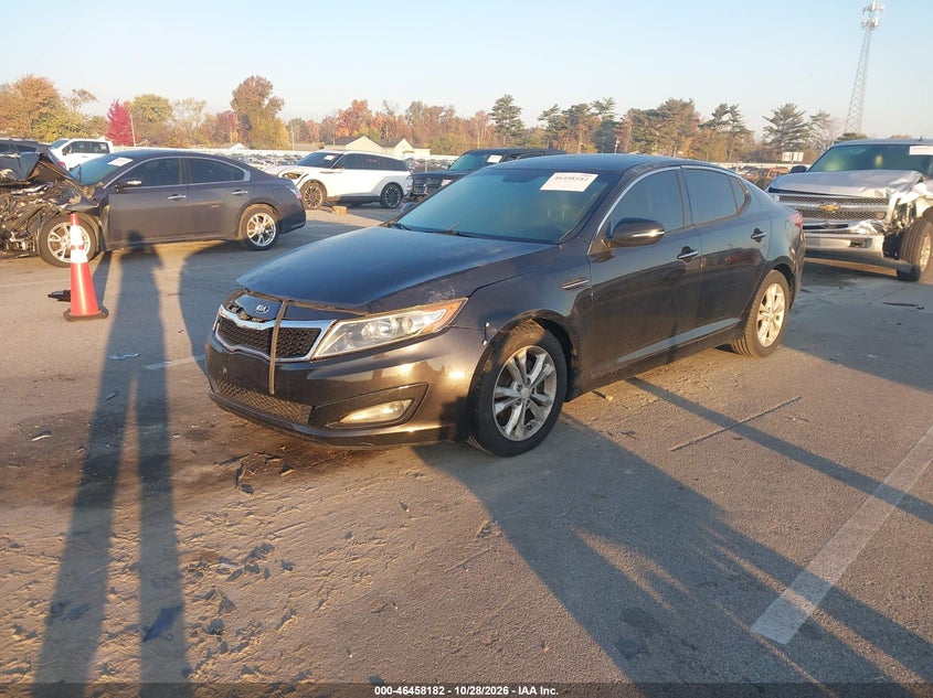 2013 Kia Optima Lx, Left Front, IAAI, VIN 5XXGM4A79DG214561 — photo 2