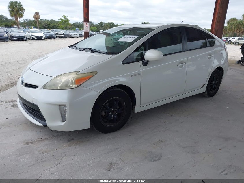 Vin: jtdkn3du1d5700188, lot: 46958577, toyota prius three 20132