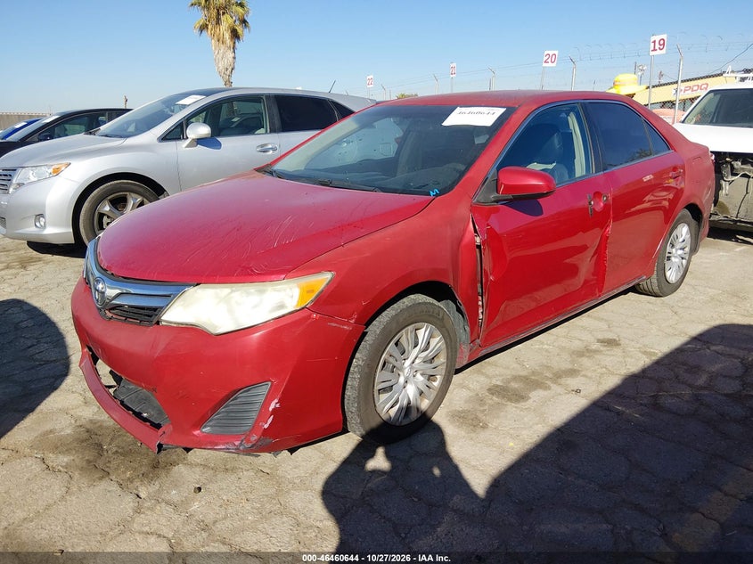Vin: 4t1bf1fk6eu817426, lot: 46961020, toyota camry le 20142