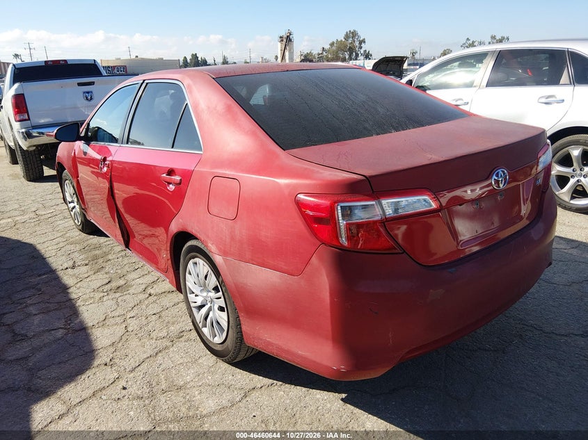 Vin: 4t1bf1fk6eu817426, lot: 46961020, toyota camry le 20143