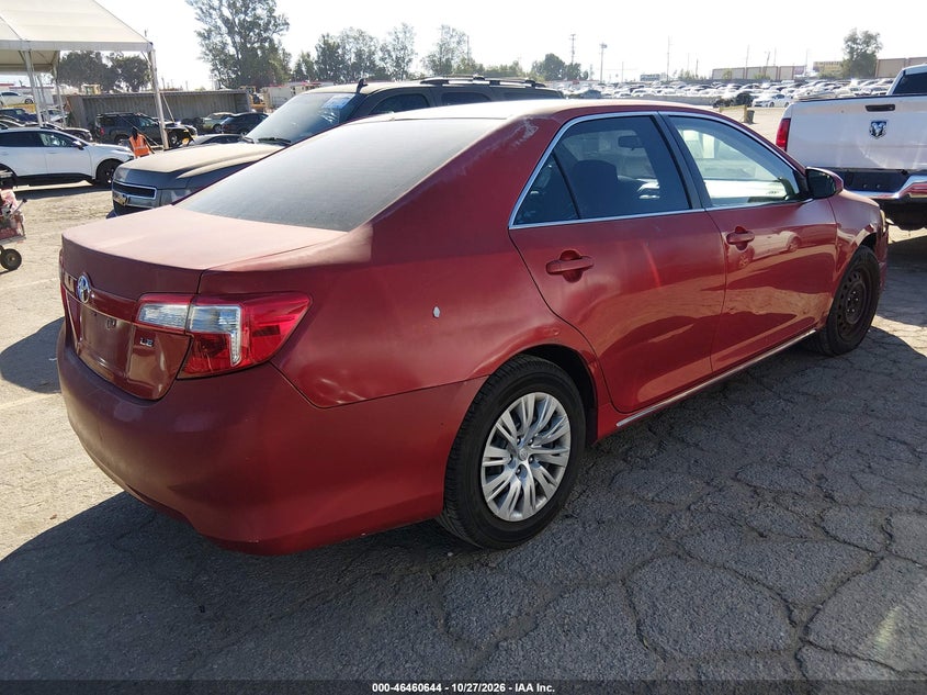 Vin: 4t1bf1fk6eu817426, lot: 46961020, toyota camry le 20144