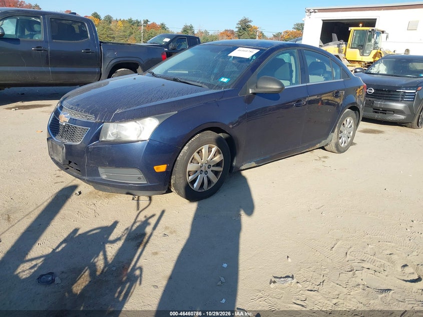 Vin: 1g1pc5sh7b7202021, lot: 46961162, chevrolet cruze ls 20112