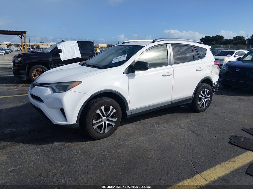 Vin: jtmzfrev2hj706617, lot: 46961934, toyota rav4 le 20172