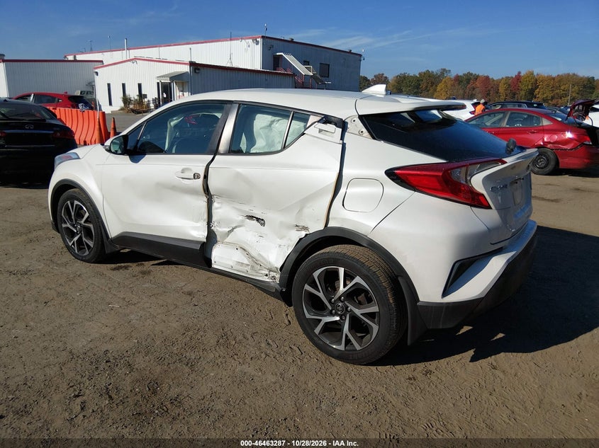 Vin: nmtkhmbx8jr009142, lot: 46963663, toyota c-hr xle 20183