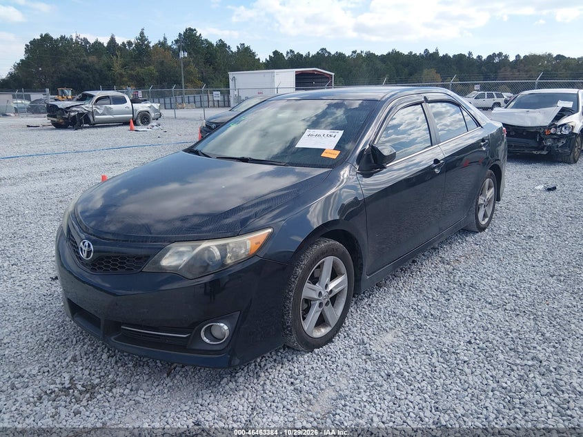 Vin: 4t1bf1fkxeu469145, lot: 46963760, toyota camry se 20142