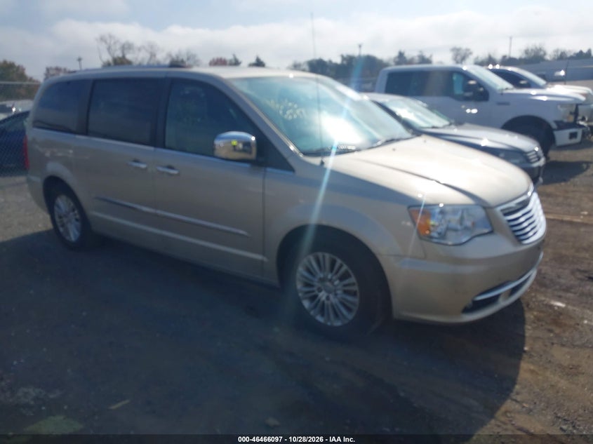 2012 Chrysler Town & Country Limited