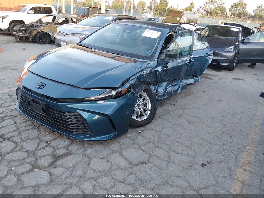 2026 Toyota Camry Le, Неизвестно, IAAI, VIN 4T1DAACK4TU223314 — фото 2