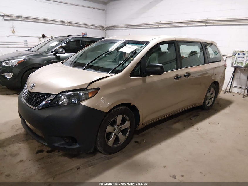 Vin: 5tdzk3dc4bs120486, lot: 46966558, toyota sienna base v6 20112