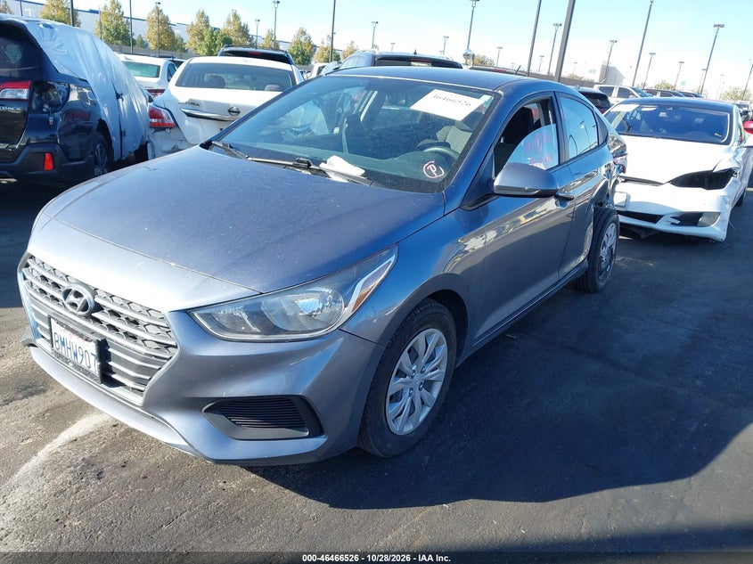 2019 Hyundai Accent Se, Левый бок, IAAI, VIN 3KPC24A32KE059617 — фото 2