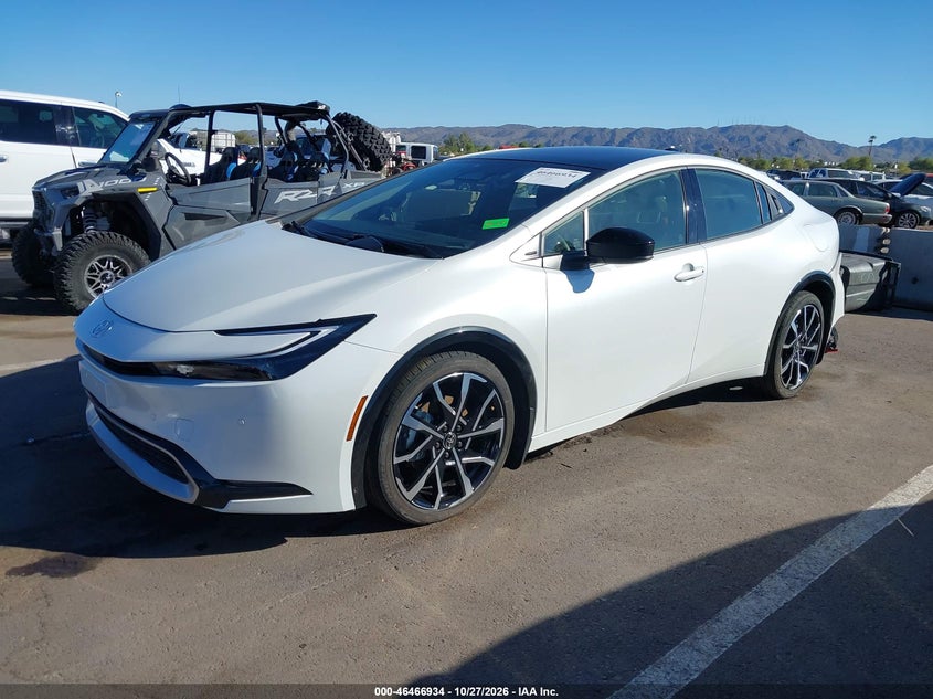 TOYOTA PRIUS PLUG-IN HYBRID - zdjęcie 2