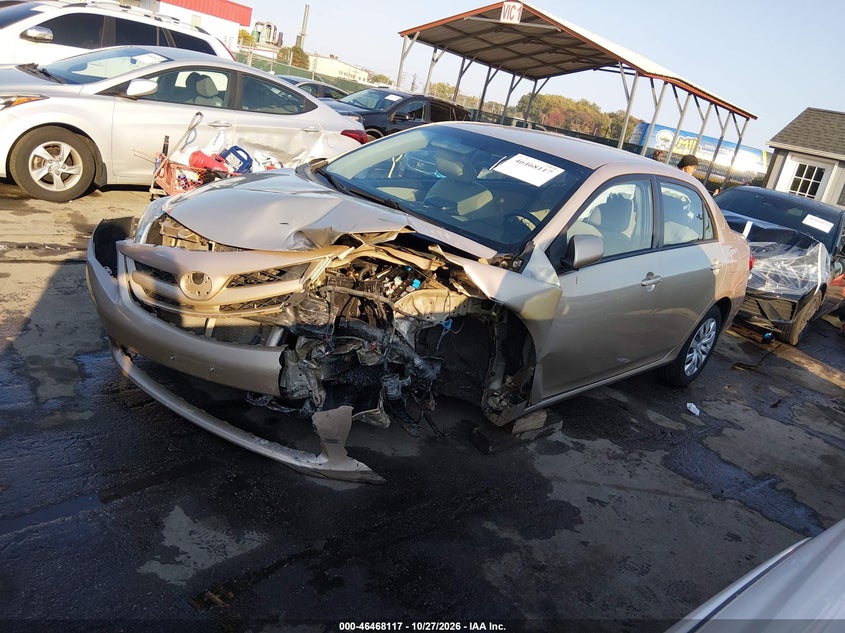 Vin: 2t1bu4eexcc903887, lot: 46968496, toyota corolla le 20122