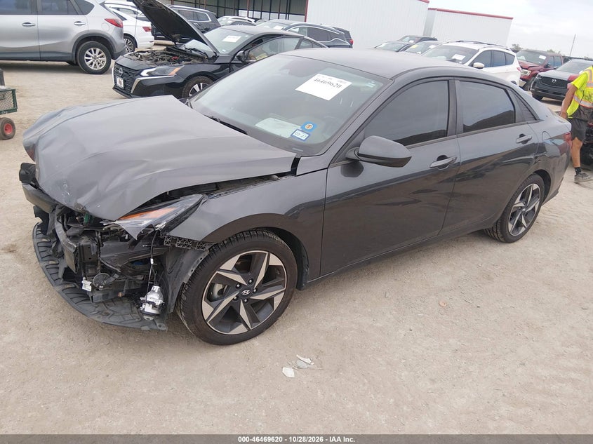 2023 Hyundai Elantra Sel, Front End, IAAI, VIN 5NPLS4AG8PH114254 — photo 2