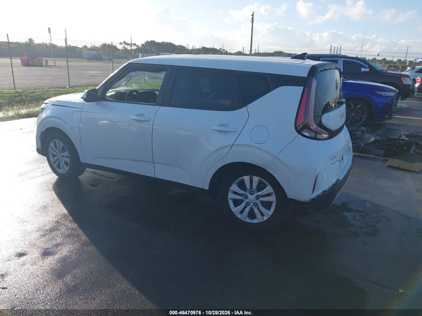 Vin: kndj23au2p7216693, lot: 46971355, kia soul lx 20233