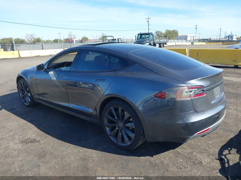 Vin: 5yjsa1e25ff113037, lot: 46971742, tesla model s 70d/85d/p85d 20153