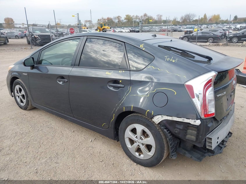 Vin: jtdkn3du5f0407829, lot: 46971763, toyota prius two 20153