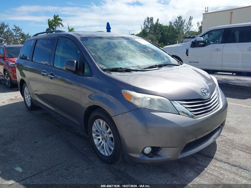Vin: 5tdyk3dc3gs695651, lot: 46972005, toyota sienna xle premium 8 passenger 2016 img_1
