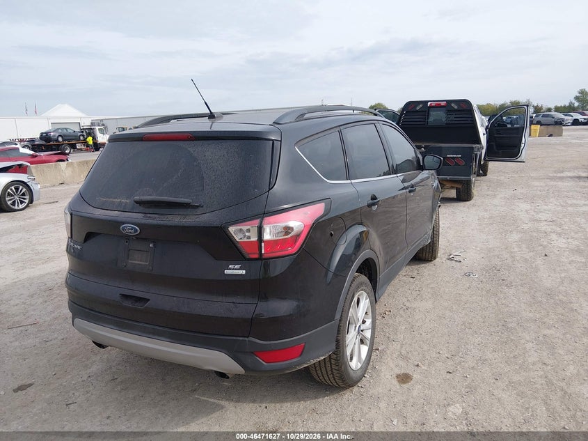 Vin: 1fmcu0gd6juc18895, lot: 46972006, ford escape se 20184