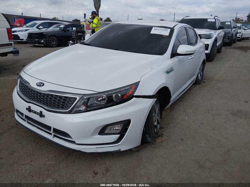 2016 Kia Optima Hybrid, Left Side, IAAI, VIN KNAGM4AD3G5096843 — photo 2
