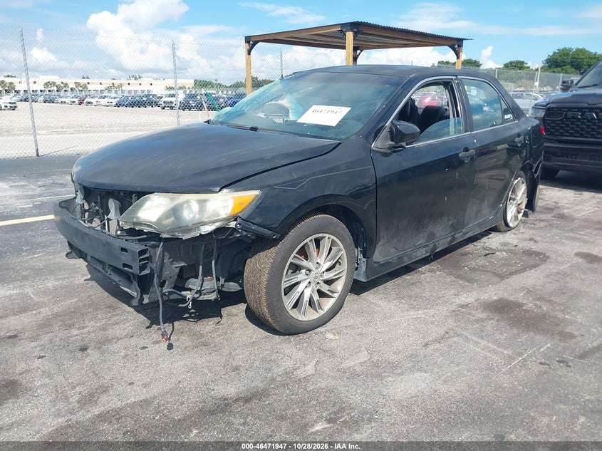 2012 Toyota Camry Se, Left & Right Side, IAAI, VIN 4T1BF1FK0CU541712 — photo 2