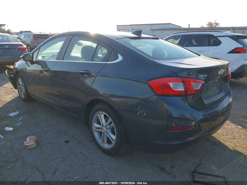 Vin: 1g1be5sm3j7137412, lot: 46973680, chevrolet cruze lt auto 20183